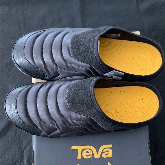 Teva Men's Black Shoes - Picture 4 of 5